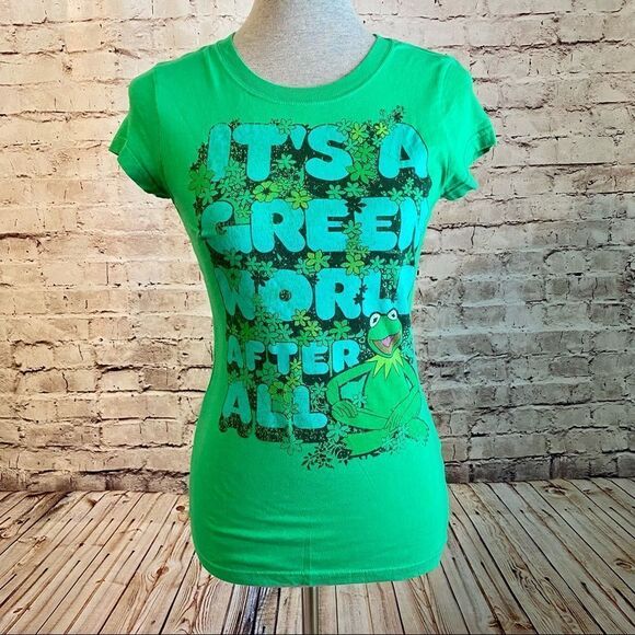 Muppets Green Kermit T-shirt Earth Day Graphic Tee Small - Picture 1 of 6